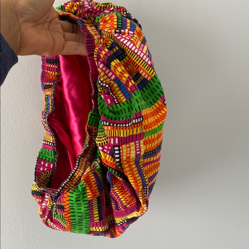 Colorful Bonnet - Picture 9 of 15